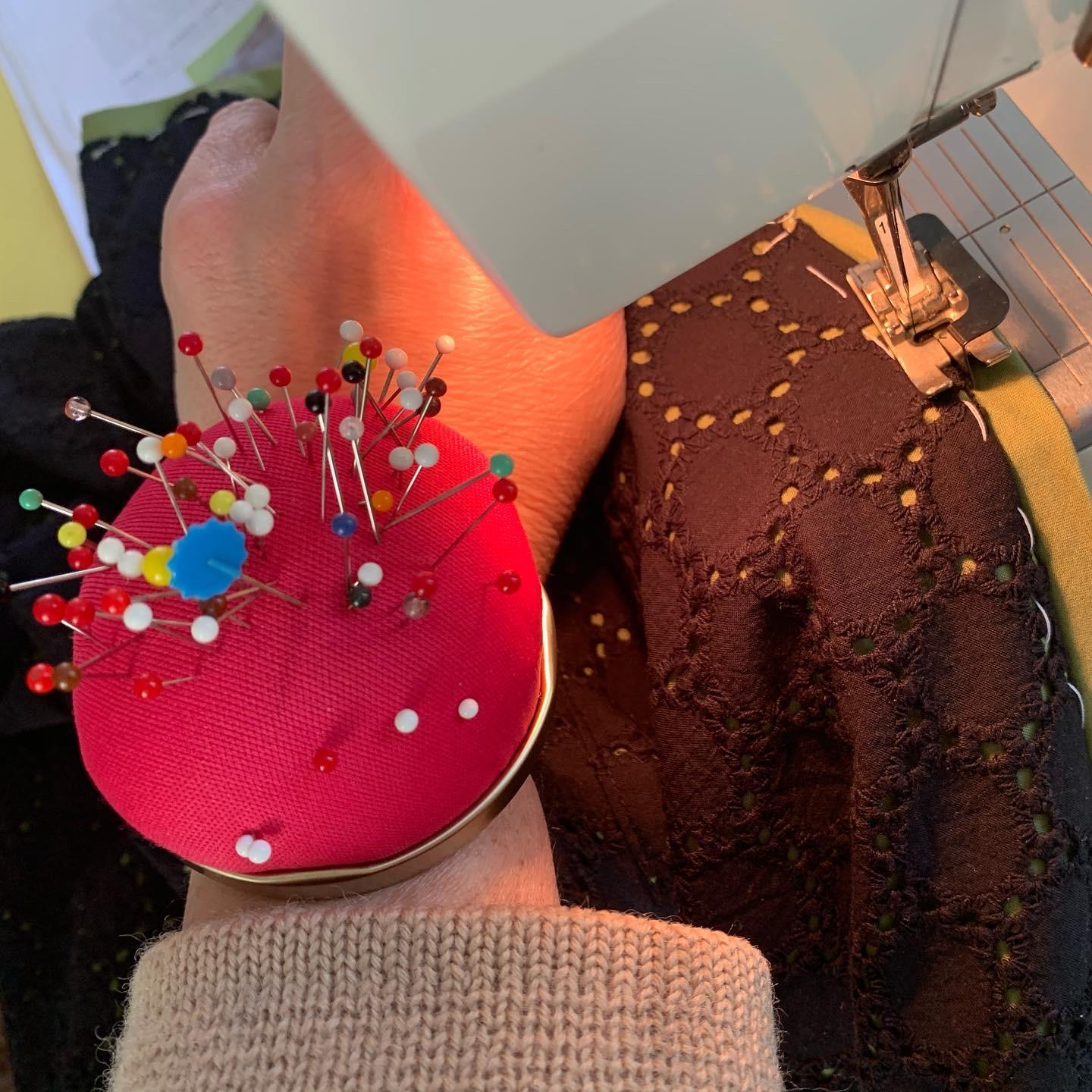 Bohin Wrist Pin Cushion Sewing Gem